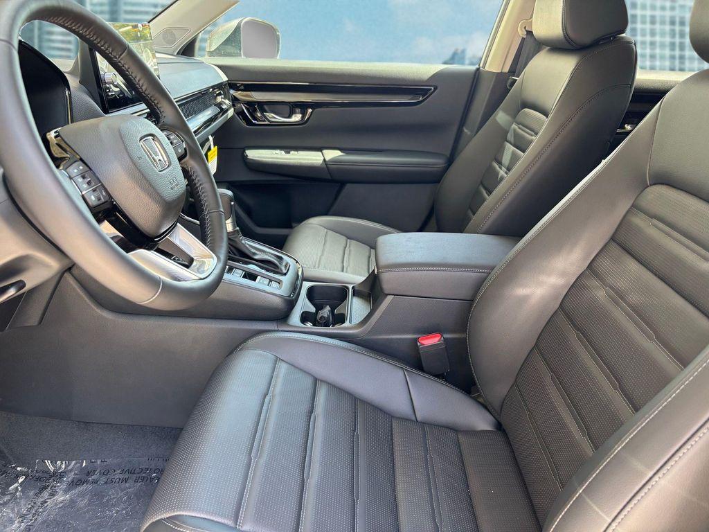 new 2025 Honda CR-V car, priced at $35,895
