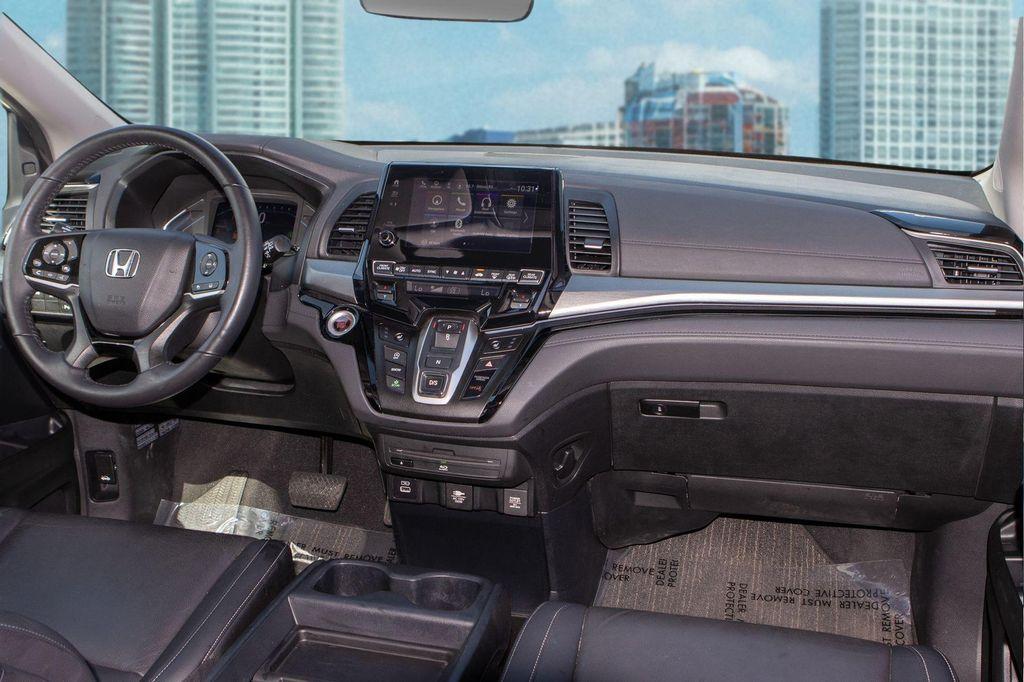 used 2023 Honda Odyssey car, priced at $32,000