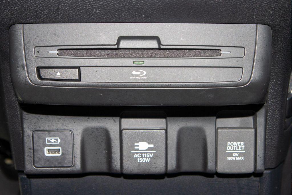 used 2023 Honda Odyssey car, priced at $32,000