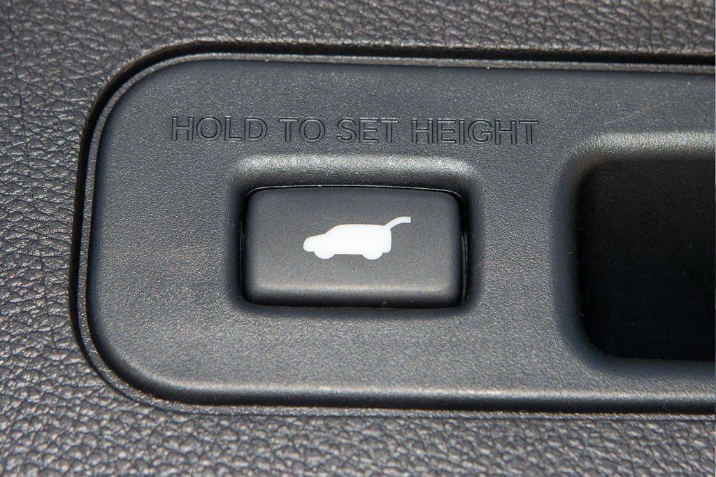 used 2023 Honda Odyssey car, priced at $32,000