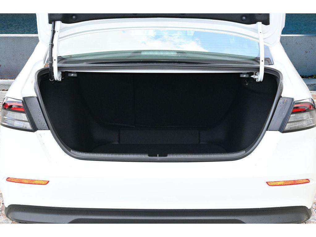 new 2025 Honda Accord car, priced at $31,910