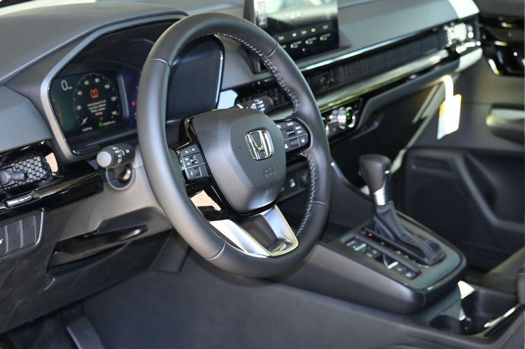 new 2025 Honda CR-V car, priced at $35,895