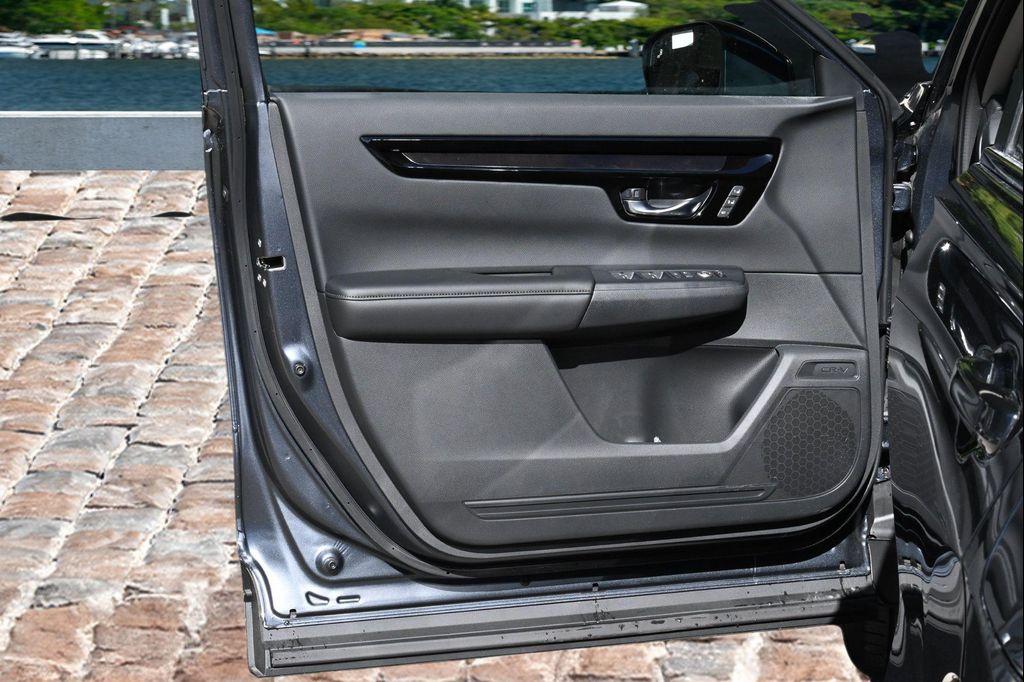 new 2025 Honda CR-V car, priced at $35,895