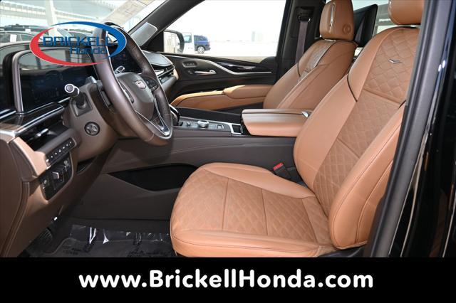 used 2021 Cadillac Escalade ESV car, priced at $63,900