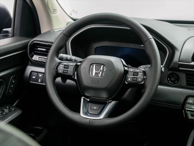 new 2025 Honda Pilot car, priced at $56,405
