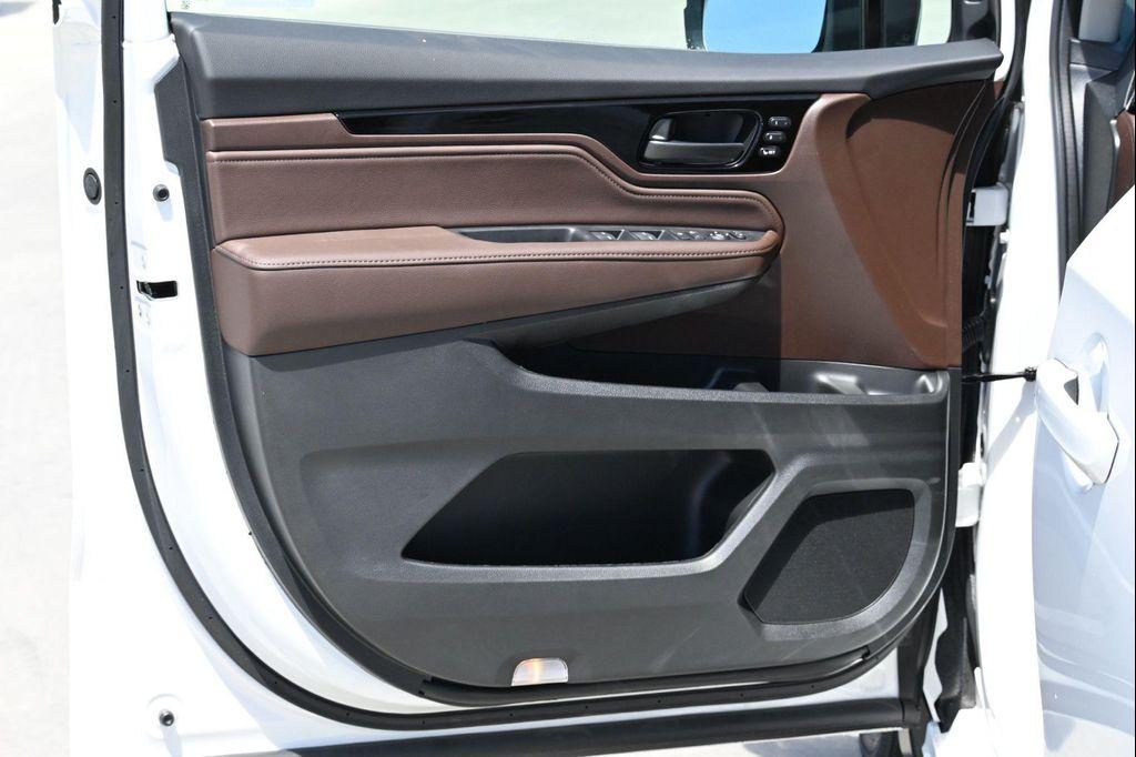 new 2025 Honda Odyssey car, priced at $48,755