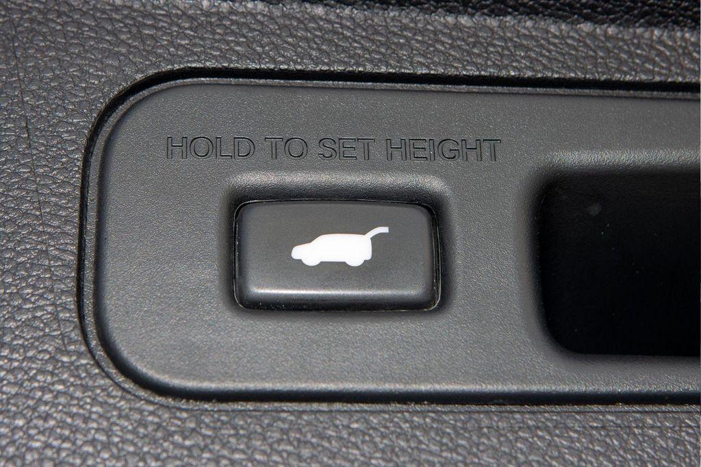 used 2024 Honda Odyssey car, priced at $33,700