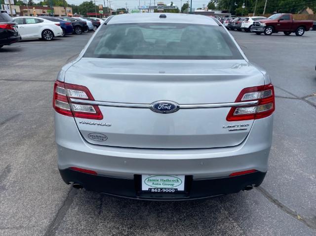 used 2017 Ford Taurus car