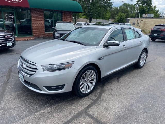 used 2017 Ford Taurus car