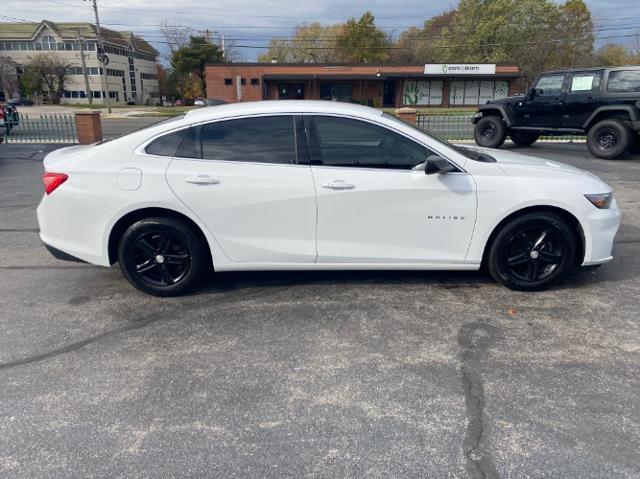 used 2018 Chevrolet Malibu car, priced at $14,980