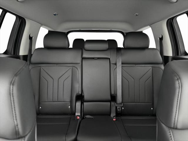 new 2025 Hyundai Santa Fe car, priced at $38,820