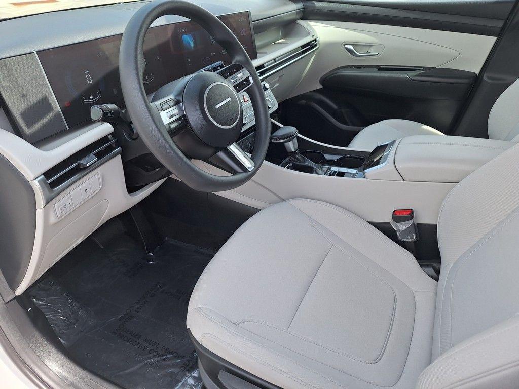 new 2025 Hyundai Tucson car, priced at $28,922