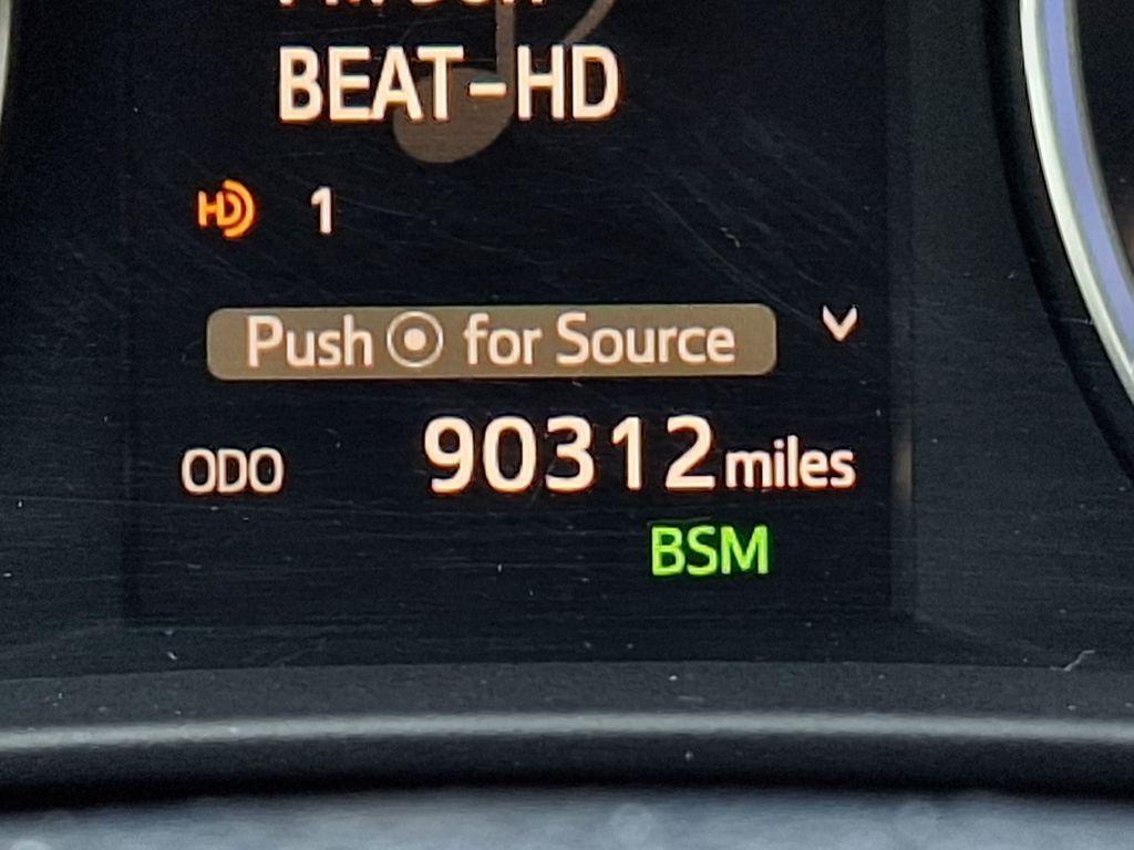 used 2018 Toyota Highlander car, priced at $22,988