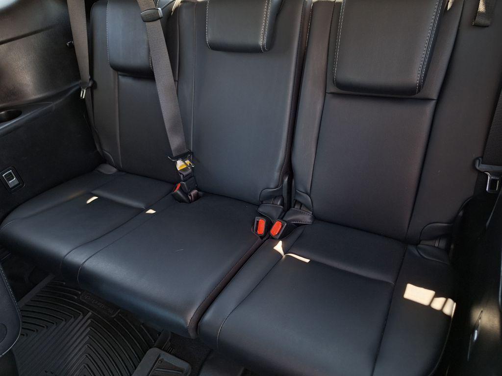 used 2018 Toyota Highlander car, priced at $22,988