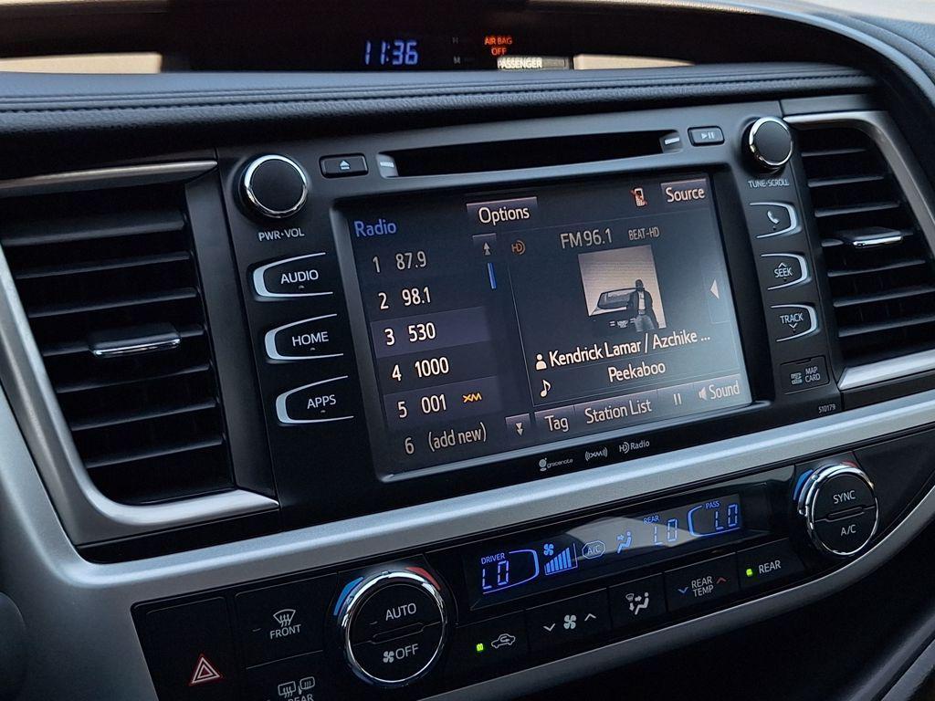 used 2018 Toyota Highlander car, priced at $22,988