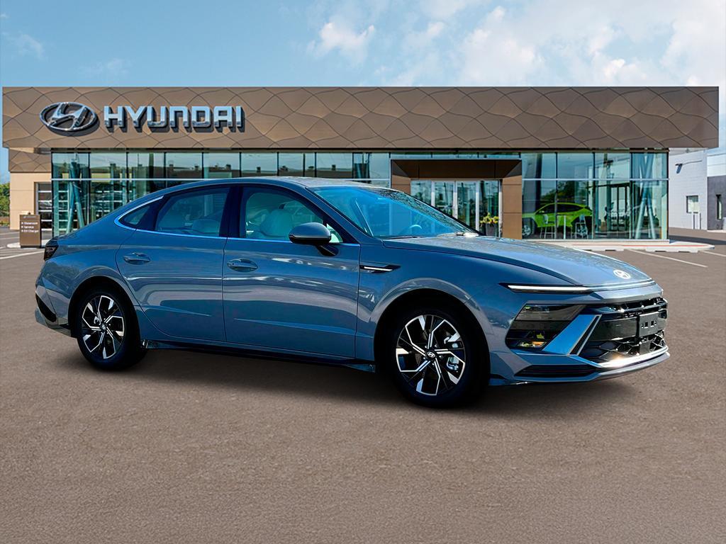 new 2024 Hyundai Sonata car, priced at $29,450