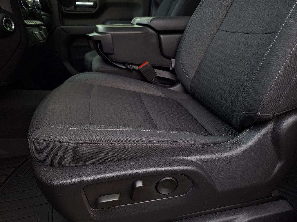 used 2022 Chevrolet Silverado 1500 car, priced at $33,988