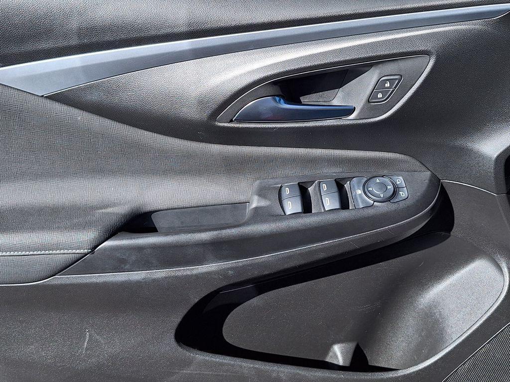 used 2024 Buick Envista car, priced at $22,988