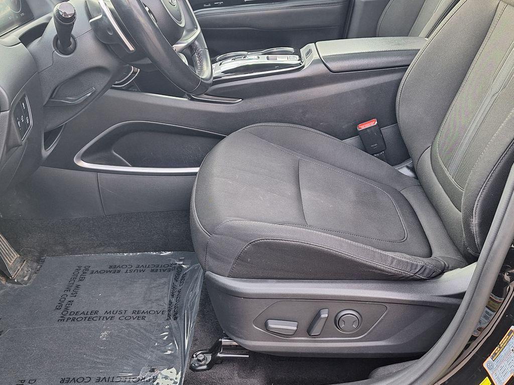 used 2022 Hyundai TUCSON Hybrid car, priced at $20,988