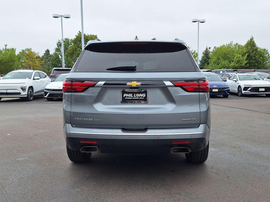 used 2023 Chevrolet Traverse car, priced at $30,988