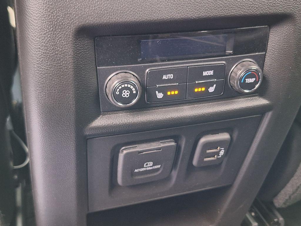 used 2023 Chevrolet Traverse car, priced at $30,988