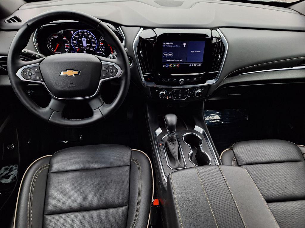used 2023 Chevrolet Traverse car, priced at $30,988