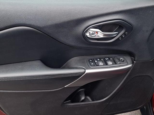 used 2019 Jeep Cherokee car, priced at $12,988