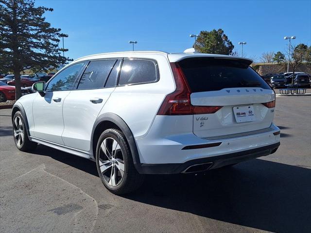 used 2020 Volvo V60 Cross Country car, priced at $26,988