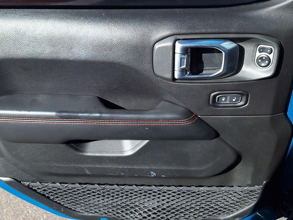 used 2019 Jeep Wrangler Unlimited car, priced at $32,488