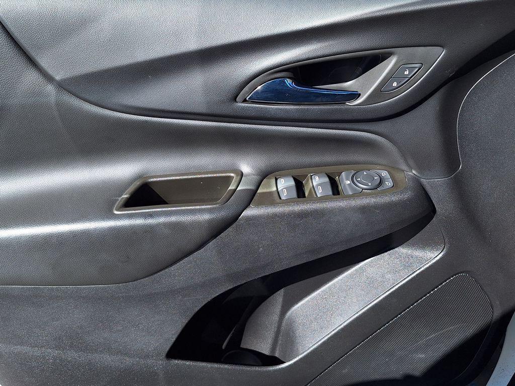 used 2023 Chevrolet Equinox car, priced at $23,488