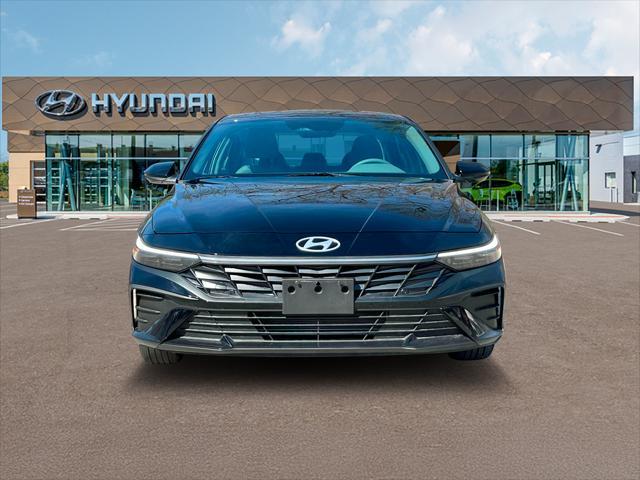 new 2024 Hyundai Elantra car, priced at $24,530