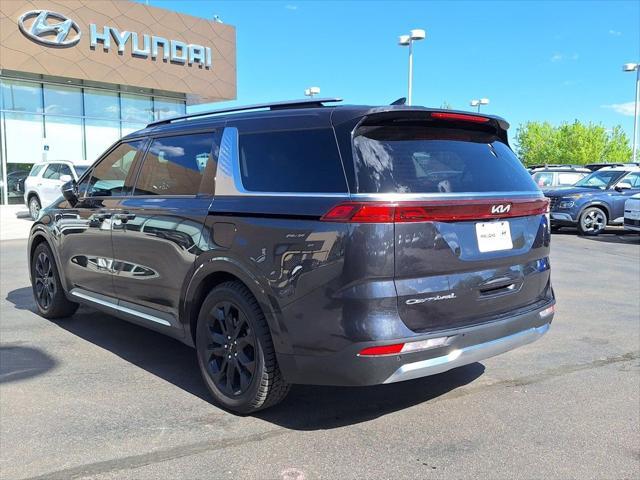 used 2022 Kia Carnival car, priced at $38,988