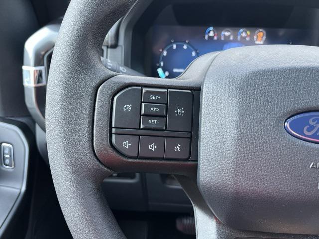new 2025 Ford F-150 car, priced at $49,960