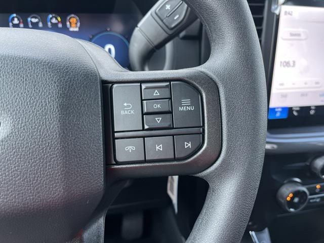 new 2025 Ford F-150 car, priced at $49,960