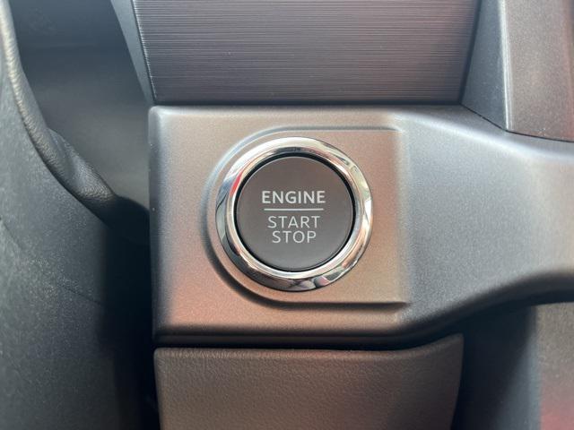 new 2025 Ford F-150 car, priced at $52,260