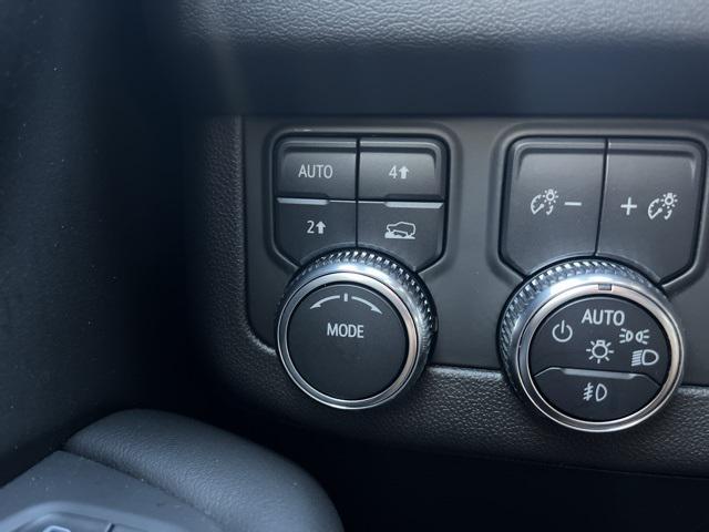 used 2023 GMC Yukon car, priced at $44,788