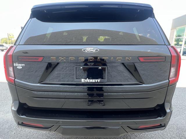 new 2025 Ford Expedition car, priced at $83,089