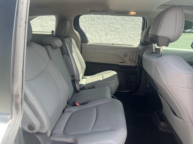 used 2021 Toyota Sienna car, priced at $35,905
