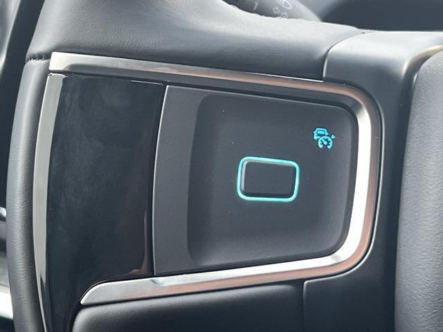 new 2025 Ford Expedition car, priced at $81,778