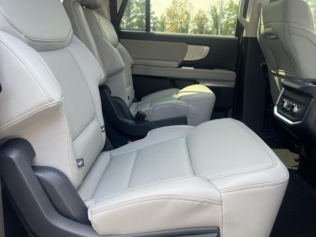 new 2025 Ford Expedition Max car, priced at $70,531