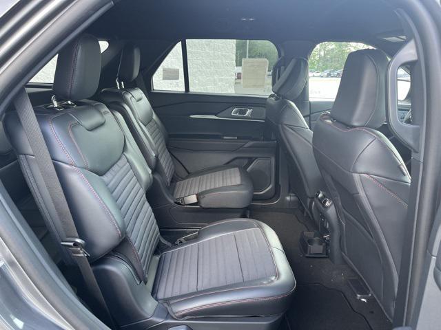 new 2025 Ford Explorer car, priced at $43,871