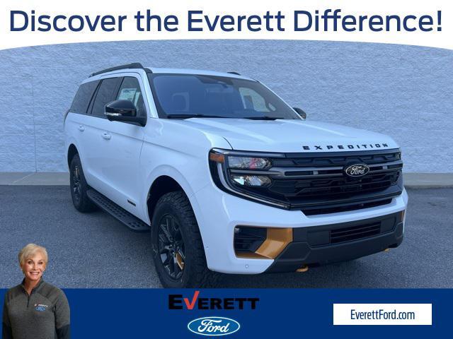 new 2025 Ford Expedition car, priced at $83,089