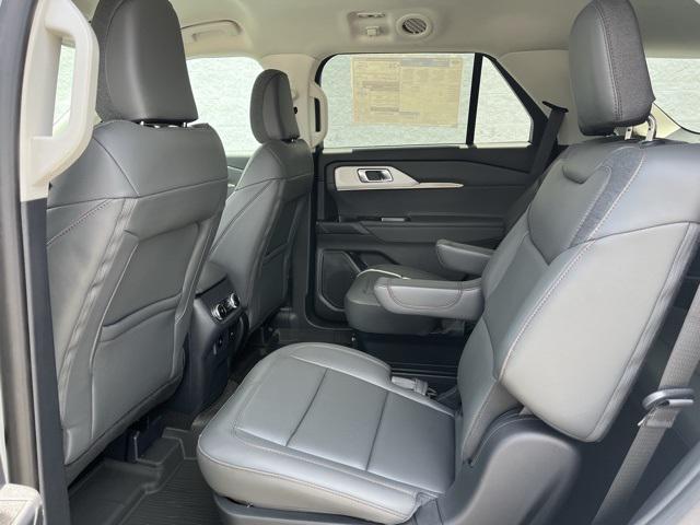 new 2025 Ford Explorer car, priced at $43,205