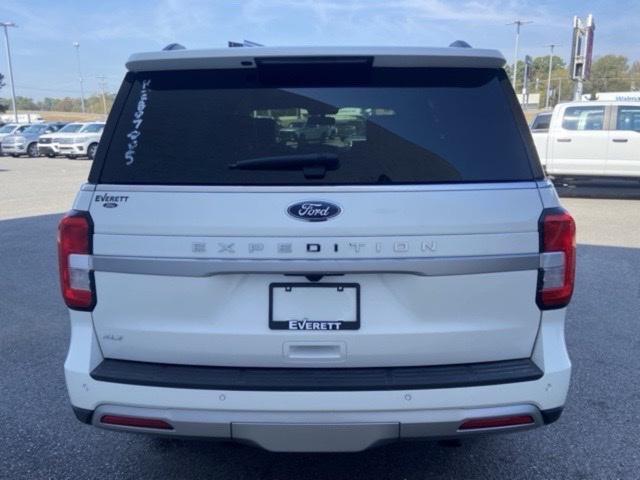 new 2024 Ford Expedition car, priced at $59,880