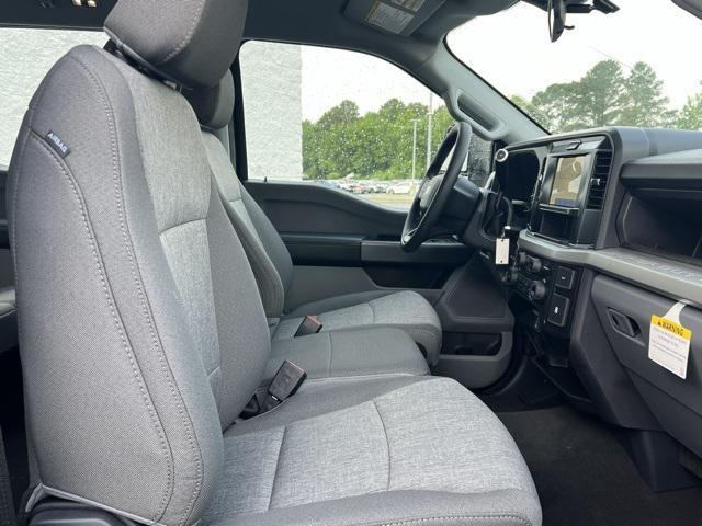 new 2025 Ford F-250 car, priced at $58,100
