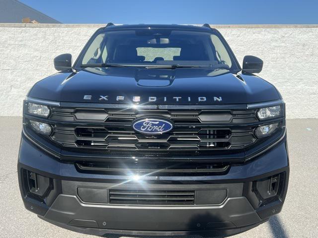 new 2025 Ford Expedition Max car, priced at $65,530