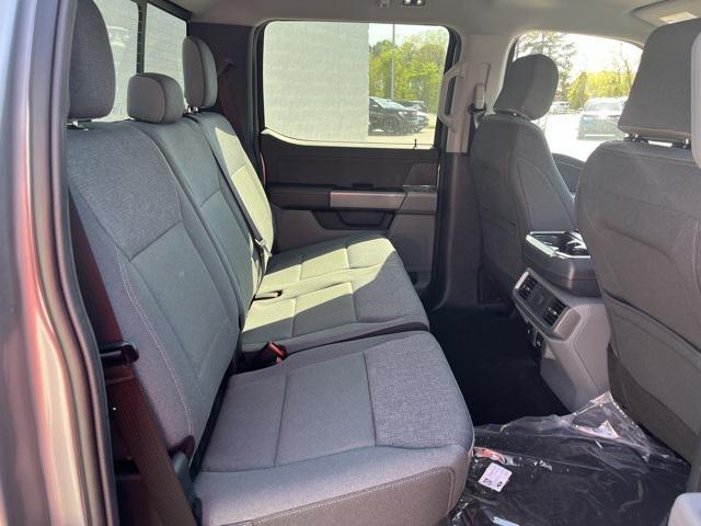 new 2025 Ford F-150 car, priced at $52,260