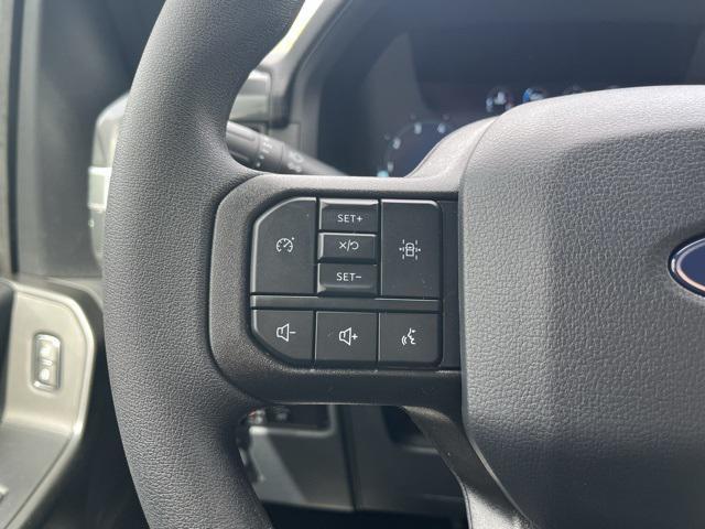 new 2025 Ford F-150 car, priced at $40,615