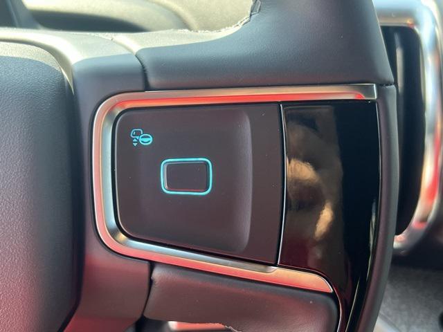 new 2025 Ford Expedition car, priced at $81,778