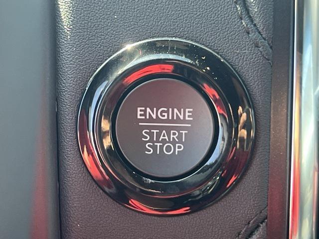 new 2025 Ford Expedition car, priced at $81,778